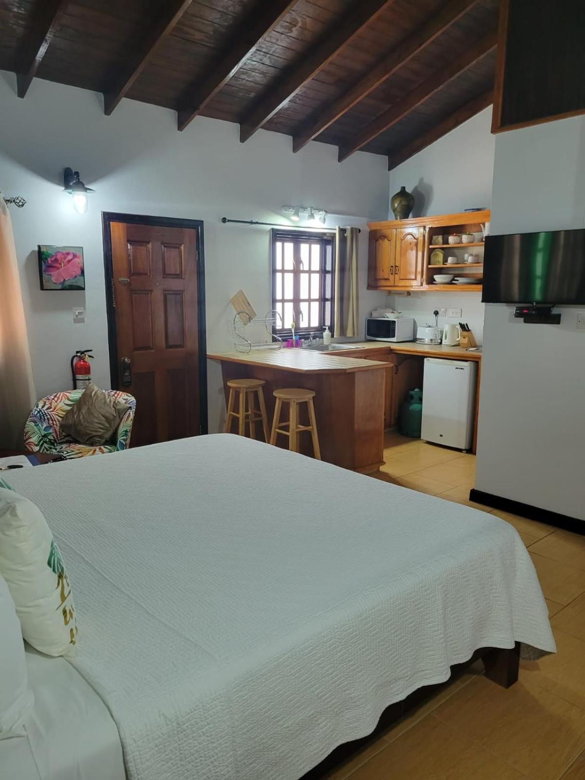 Samfi Gardens Ξενοδοχείο Σουφριέρ Εξωτερικό φωτογραφία